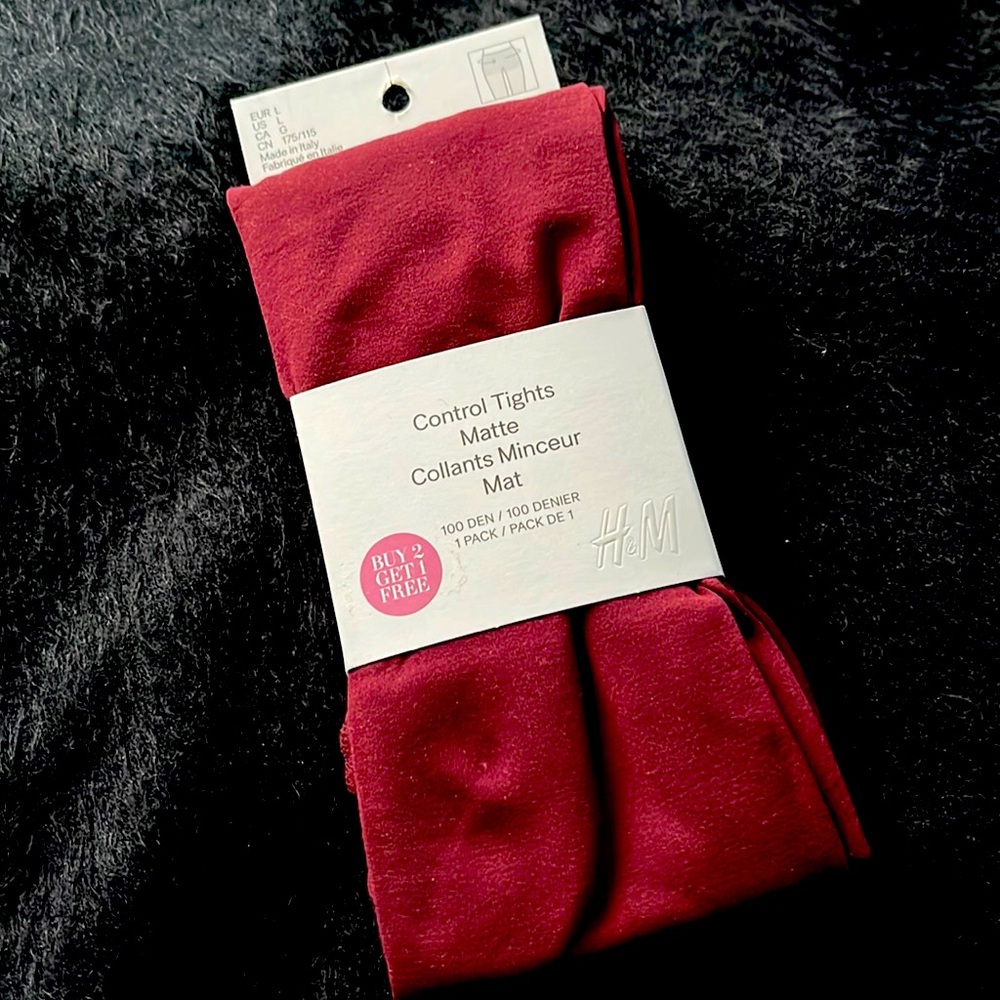 ***SOLD 𝑺𝑨𝑳𝑬!! 🆕 Control Matte Tights